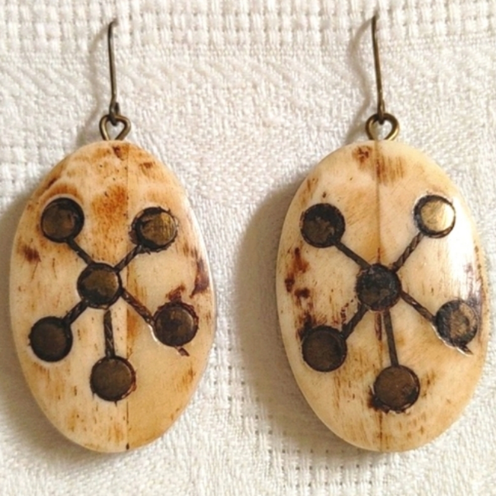 VTG Native Artisan Camel Bone with Brass Inlay on Horn Oval Earrings